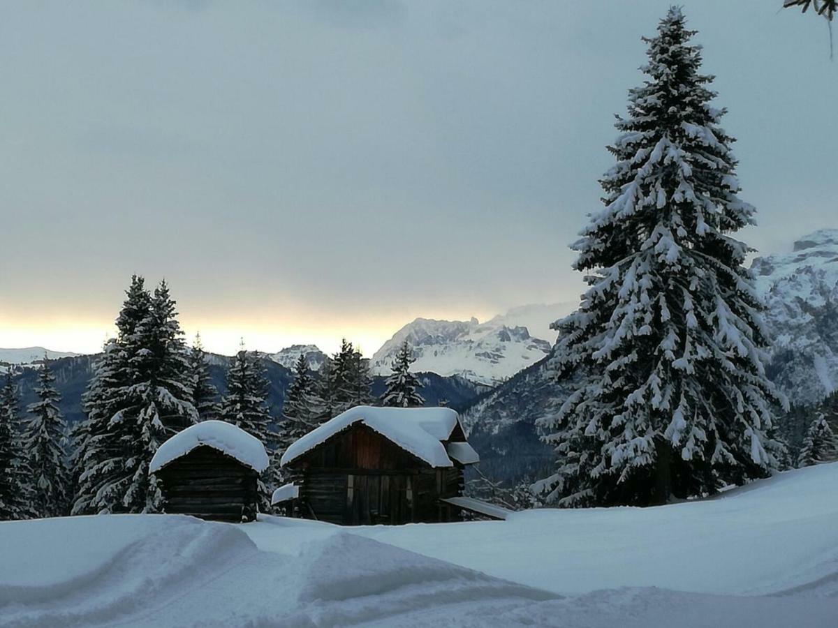 Agriturismo Luech Picedac La Valle Eksteriør billede