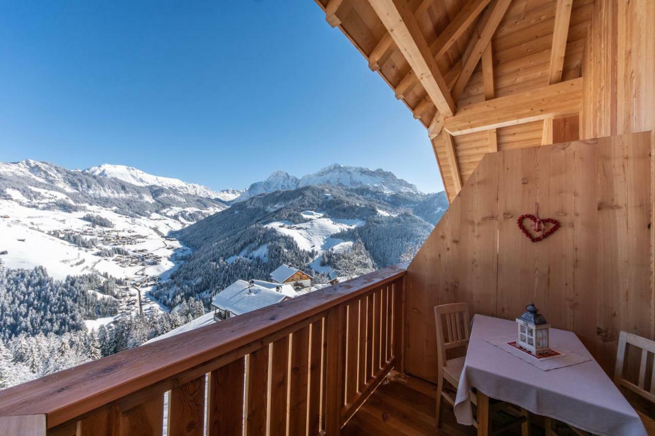 Agriturismo Luech Picedac La Valle Eksteriør billede