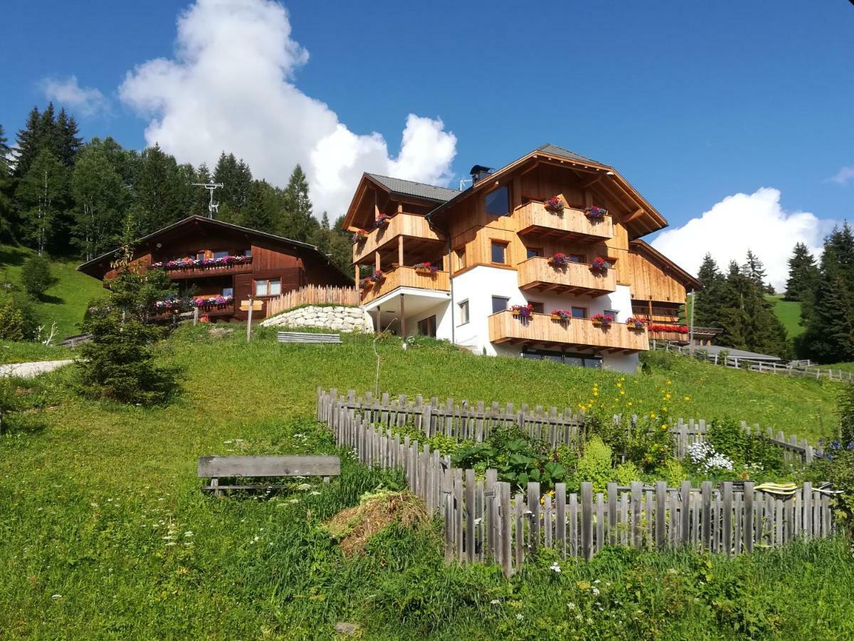 Agriturismo Luech Picedac La Valle Eksteriør billede