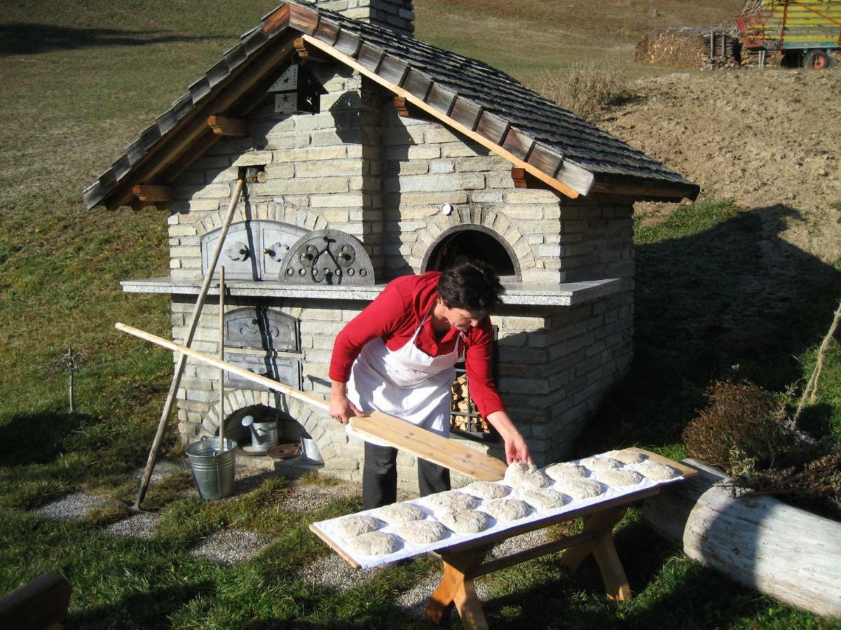 Agriturismo Luech Picedac La Valle Eksteriør billede