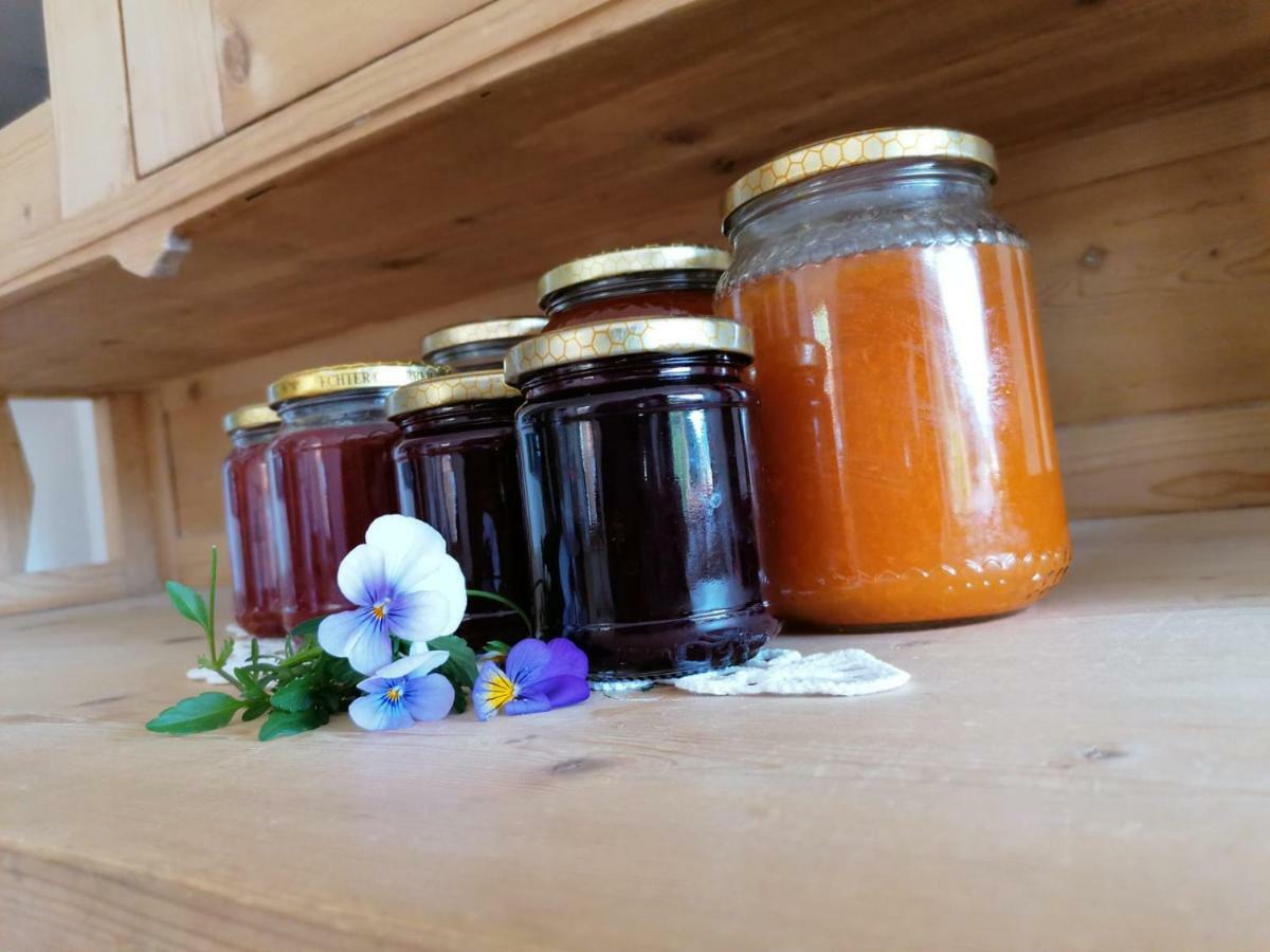 Agriturismo Luech Picedac La Valle Eksteriør billede